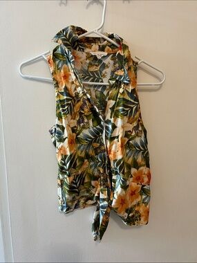 Panama jack sleeveless tie front button down shirt safari print xs linen blend